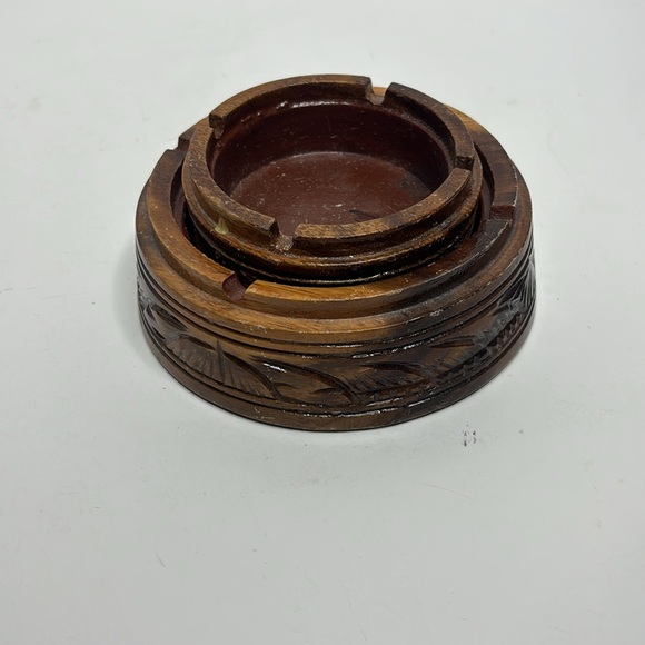 Pair of Handmade Hawaii Ashtrays | Two Trays Smoke Trays | Collectible Wooden 2 - Picture 7 of 9